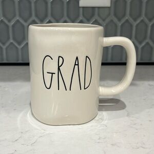 Rae Dunn GRAD mug